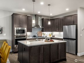 3809 194th Lane SE, Bothell WA 98012