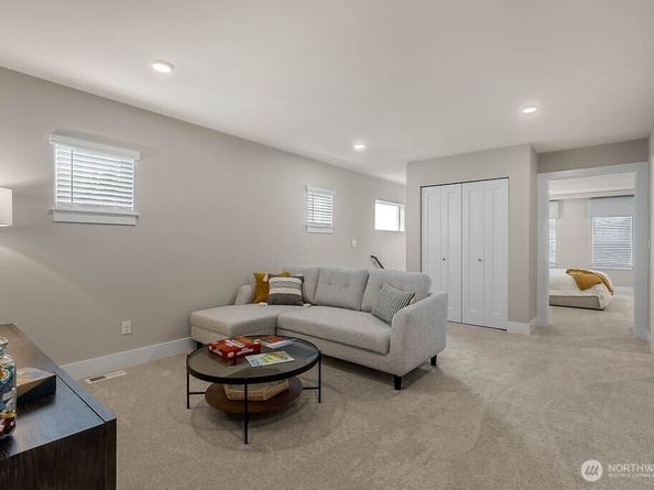 3809 194th Lane SE, Bothell WA 98012