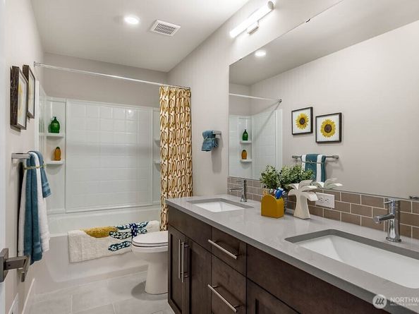 3809 194th Lane SE, Bothell WA 98012