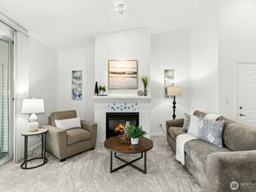 23420 SE Black Nugget Road C303, Issaquah WA 98029