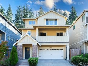 20042 94th Avenue NE, Bothell WA 98011