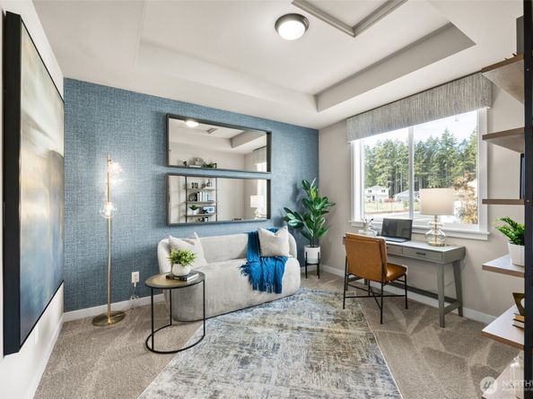 3943 McCormick Village Drive 66, Bremerton WA 98312