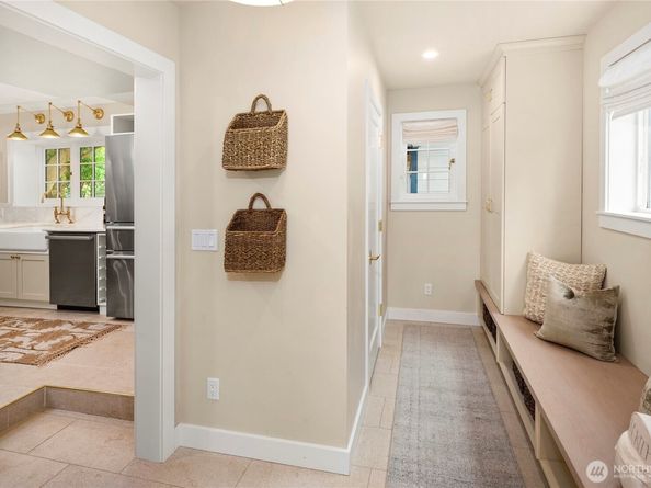 3032 NW 65th Street, Seattle WA 98117