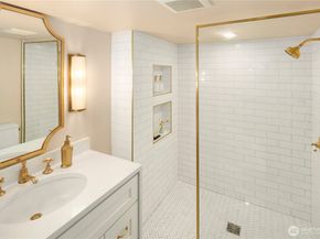 3032 NW 65th Street, Seattle WA 98117