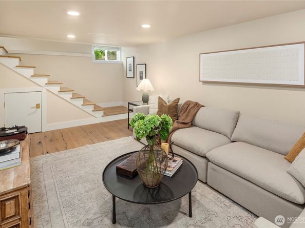 3032 NW 65th Street, Seattle WA 98117