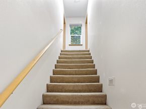 16400 44th Avenue W, Lynnwood WA 98037