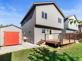 434 NE OHenry Court, Poulsbo WA 98370