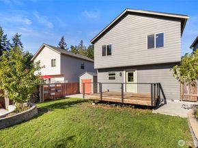 434 NE OHenry Court, Poulsbo WA 98370