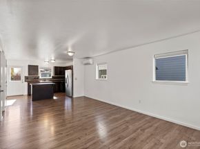 434 NE OHenry Court, Poulsbo WA 98370