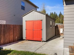 434 NE OHenry Court, Poulsbo WA 98370