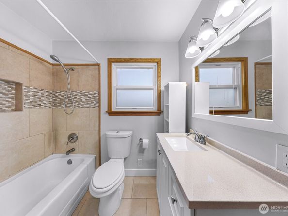 14636 26th Lane S, SeaTac WA 98168