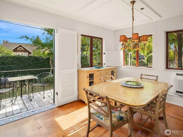 20405 Chautauqua Beach Road SW, Vashon WA 98070