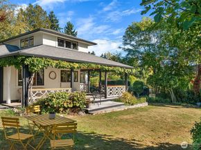 20405 Chautauqua Beach Road SW, Vashon WA 98070