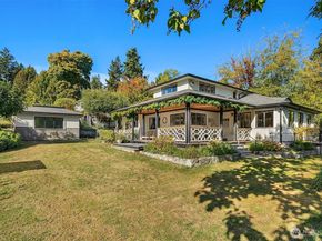 20405 Chautauqua Beach Road SW, Vashon WA 98070