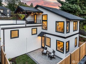 3642 and 3644 33rd Avenue W, Seattle WA 98199