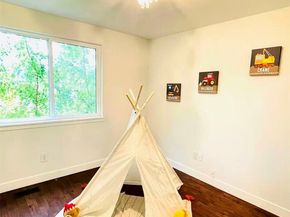 2605 NE 5th Court, Renton WA 98056