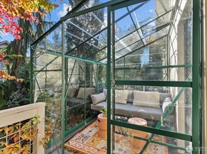 206 25th Avenue S, Seattle WA 98144