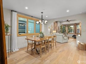 206 25th Avenue S, Seattle WA 98144