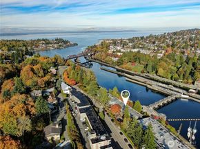 3200 W Commodore Way 207, Seattle WA 98199