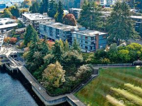 3200 W Commodore Way 207, Seattle WA 98199