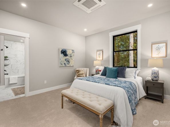 7535 NE West Port Madison Road, Bainbridge Island WA 98110