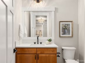 7535 NE West Port Madison Road, Bainbridge Island WA 98110