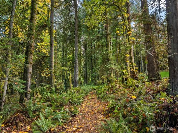 7535 NE West Port Madison Road, Bainbridge Island WA 98110