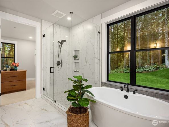 7535 NE West Port Madison Road, Bainbridge Island WA 98110