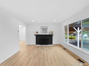 7702 202nd Place SW, Edmonds WA 98026