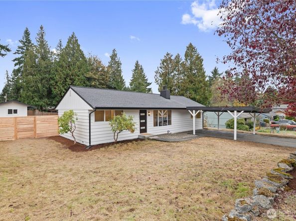 7702 202nd Place SW, Edmonds WA 98026