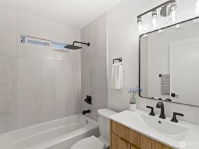 7702 202nd Place SW, Edmonds WA 98026