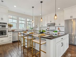 4524 186th PL SE Unit B, Bothell WA 98012