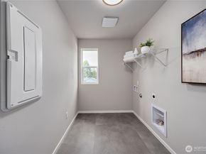 292 NE Shadowhawk Lane, Bremerton WA 98311