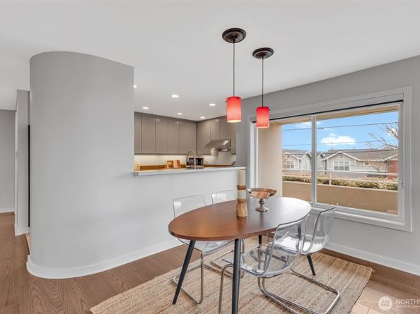 1231 5th Avenue N 101, Seattle WA 98109