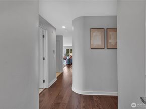 1231 5th Avenue N 101, Seattle WA 98109