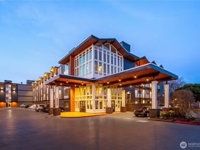 2501 Canterbury Lane E 221, Seattle WA 98112