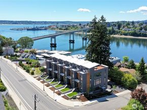 1149 Wheaton Way, Bremerton WA 98310