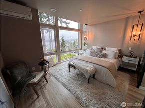 1149 Wheaton Way, Bremerton WA 98310