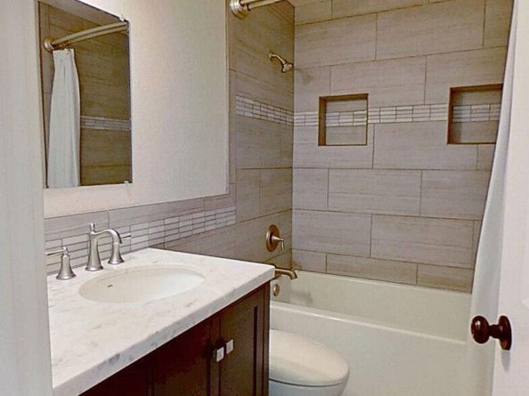 3935 NW Fairway Lane 2E, Bremerton WA 98312