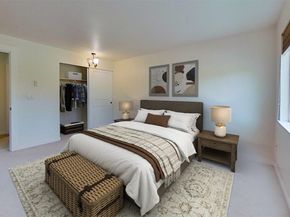 3935 NW Fairway Lane 2E, Bremerton WA 98312