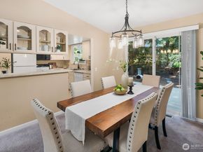 19514 35th Avenue NE, Lake Forest Park WA 98155