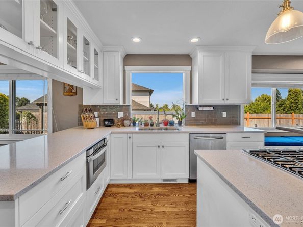9124 44th Avenue W, Mukilteo WA 98275
