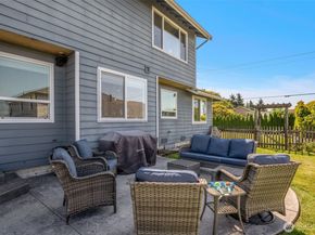 9124 44th Avenue W, Mukilteo WA 98275