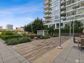 588 Bell Street 606S, Seattle WA 98121