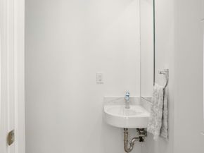 1706 Alki Avenue SW B, Seattle WA 98116