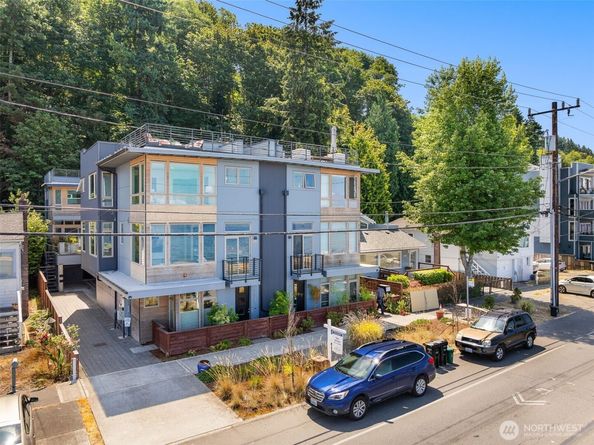 1706 Alki Avenue SW B, Seattle WA 98116