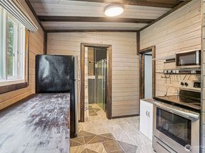 2305 S 116th Place, Burien WA 98168