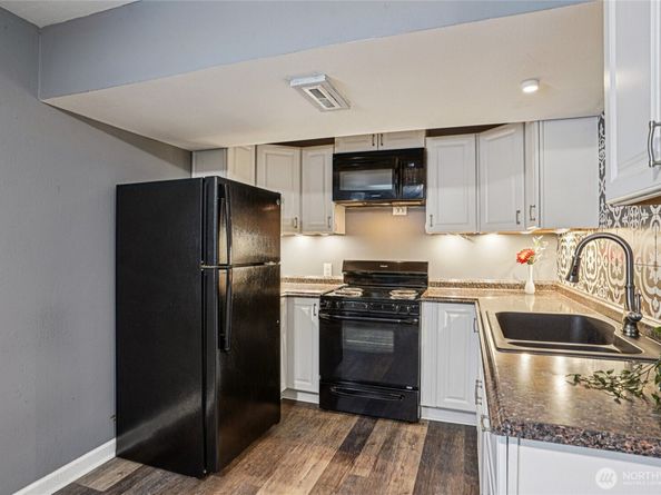 2305 S 116th Place, Burien WA 98168