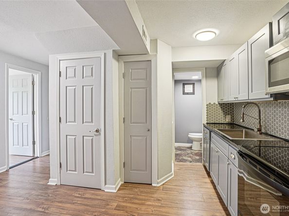 2305 S 116th Place, Burien WA 98168
