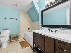 25832 SE 152 Street, Issaquah WA 98027